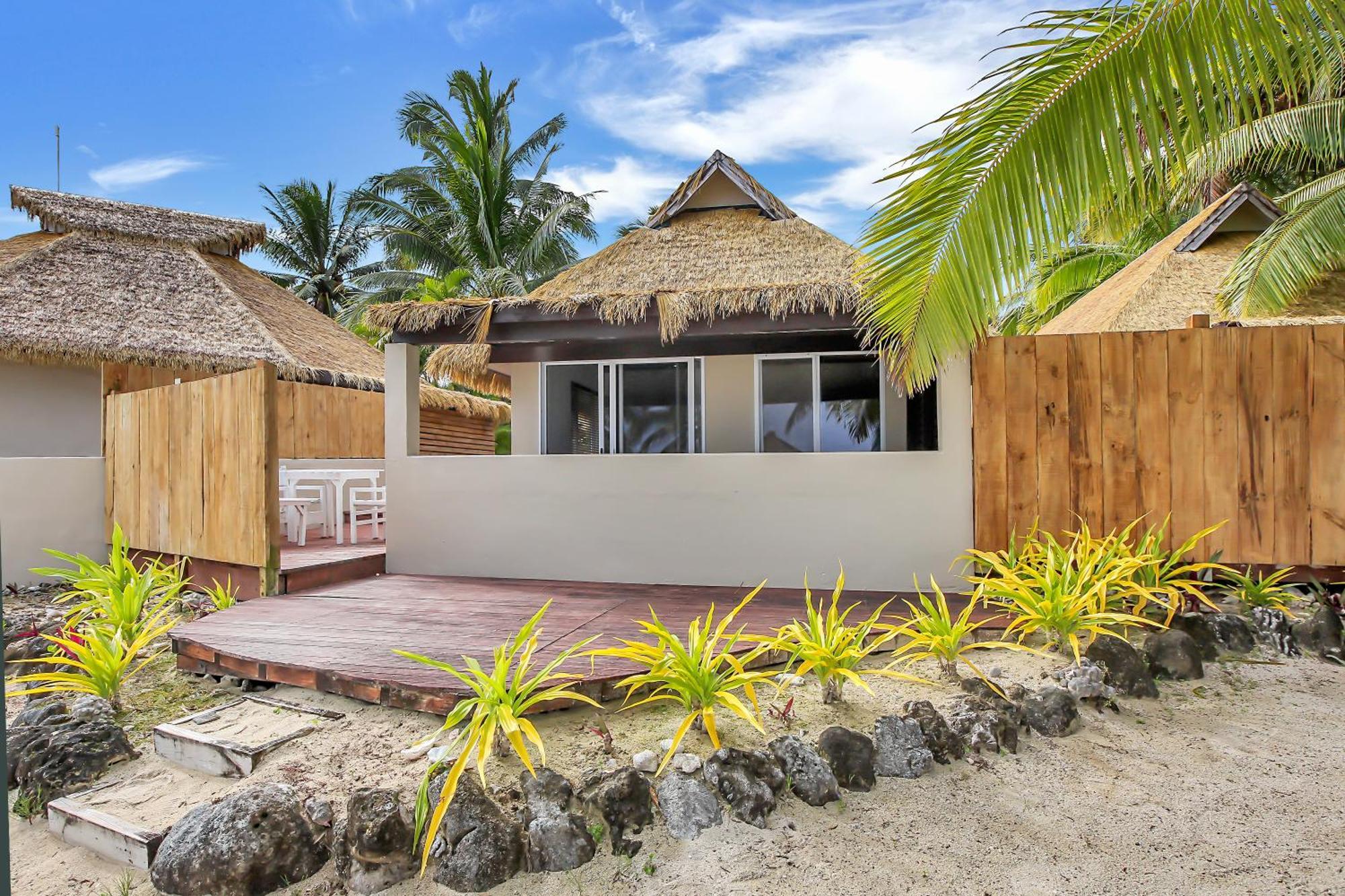 Crown Beach Resort & Spa (Adults Only) Rarotonga Bagian luar foto