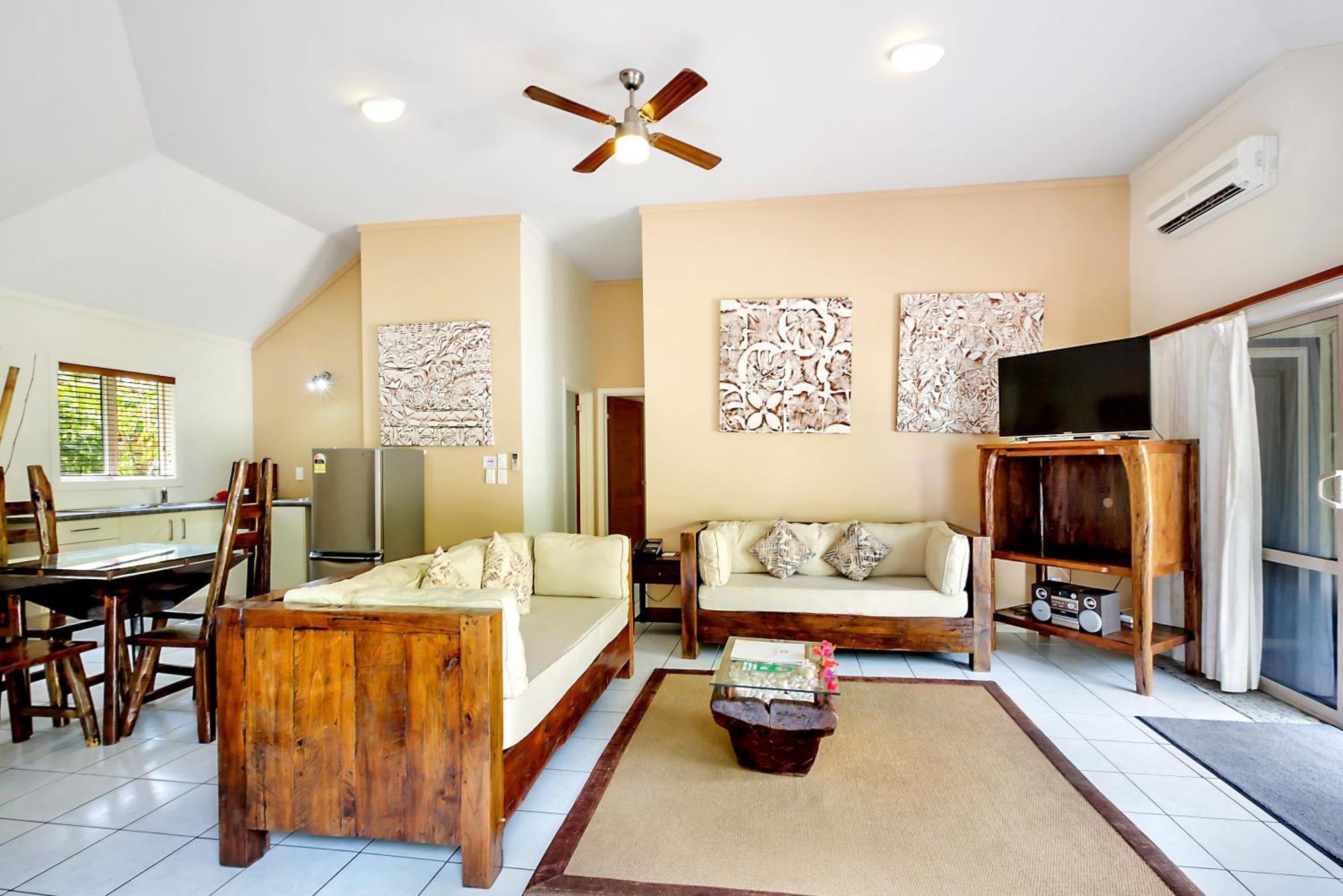 Crown Beach Resort & Spa (Adults Only) Rarotonga Bagian luar foto
